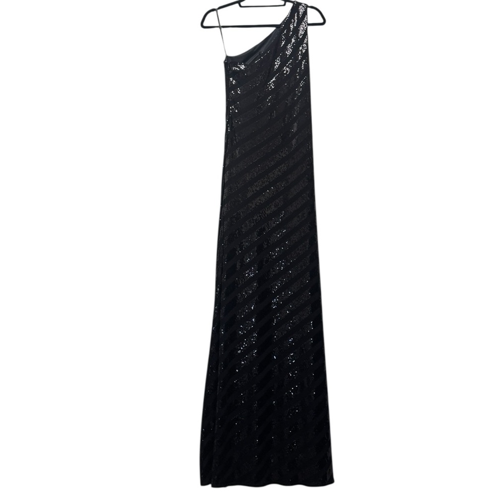 David Meister Black Sequin One-Shoulder Gown - Picture 6 of 8